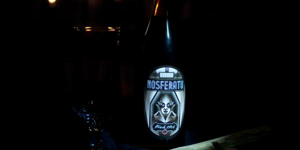 nosferatu-ze-swiecami